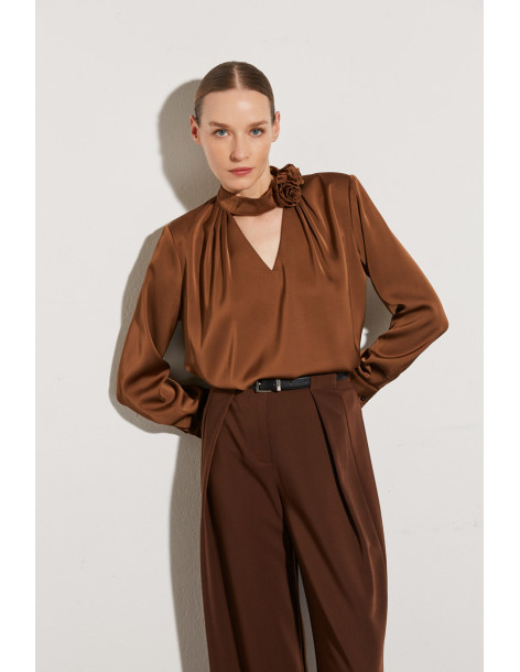 BON FASHION  blouse with keyhole cutout 25212-BROWN